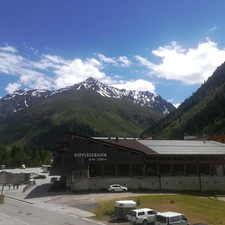 Hotel Haus Pechtl St. Leonhard im Pitztal Exterior foto