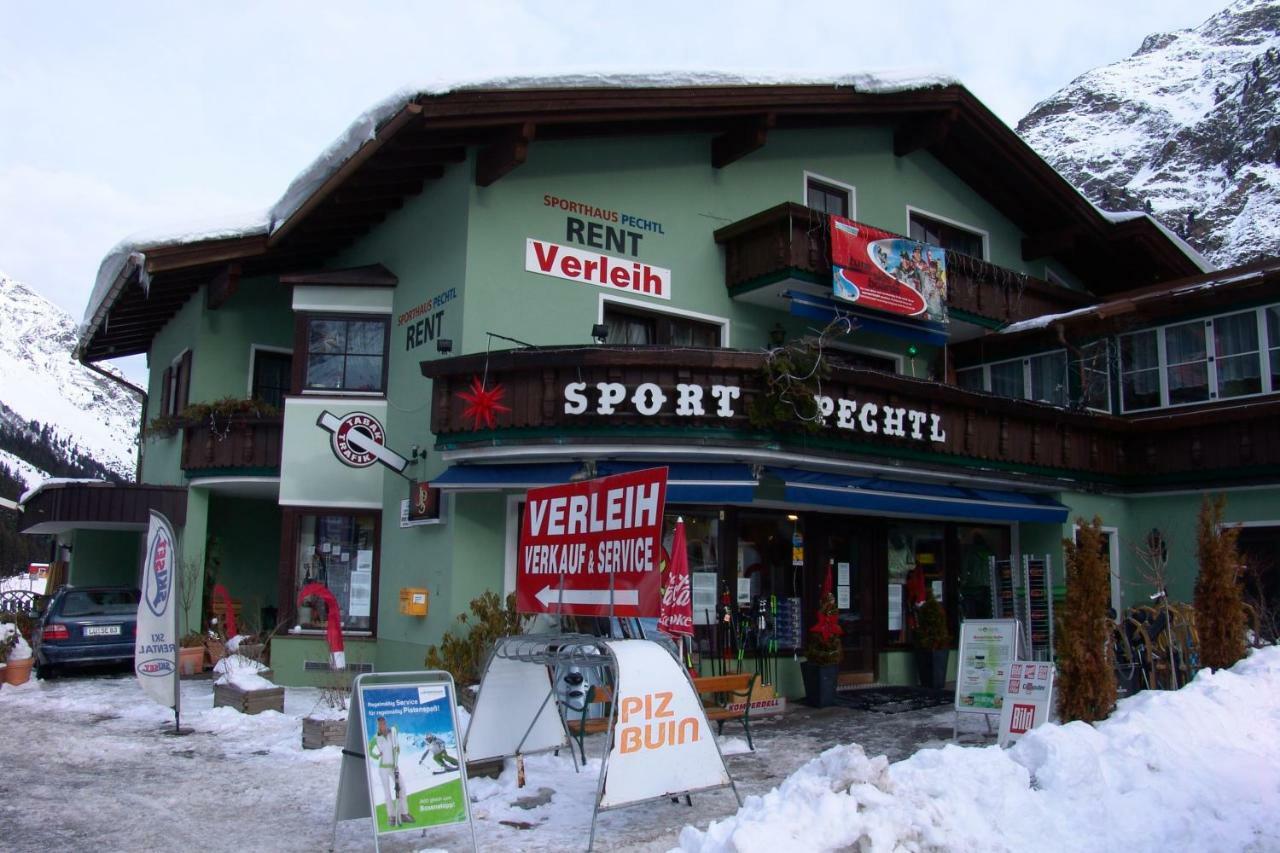 Hotel Haus Pechtl St. Leonhard im Pitztal Exterior foto